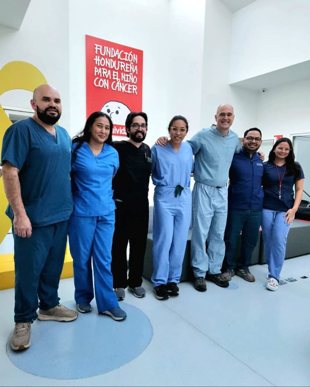 Brigada World Pediatrics en alianza con la Fundación Hondureña para el Niño con Cáncer realiza operaciones de urología pediátrica a 12 niños