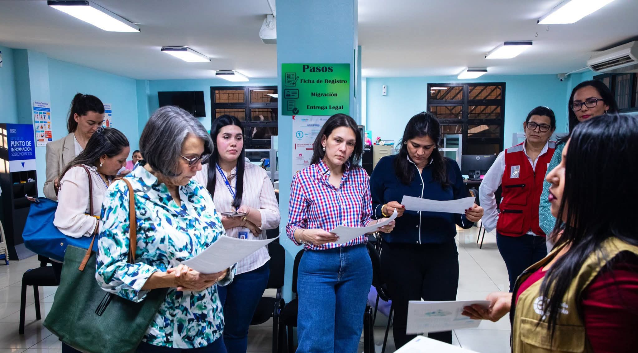 Cancillería supervisa atención a migrantes retornados en CAMR Belén y refuerza protección a la niñez