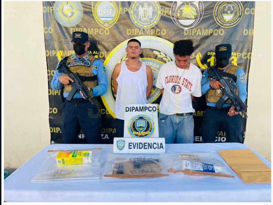 Condenan a 19 años de prisión a dos extorsionadores que operaban en la capital