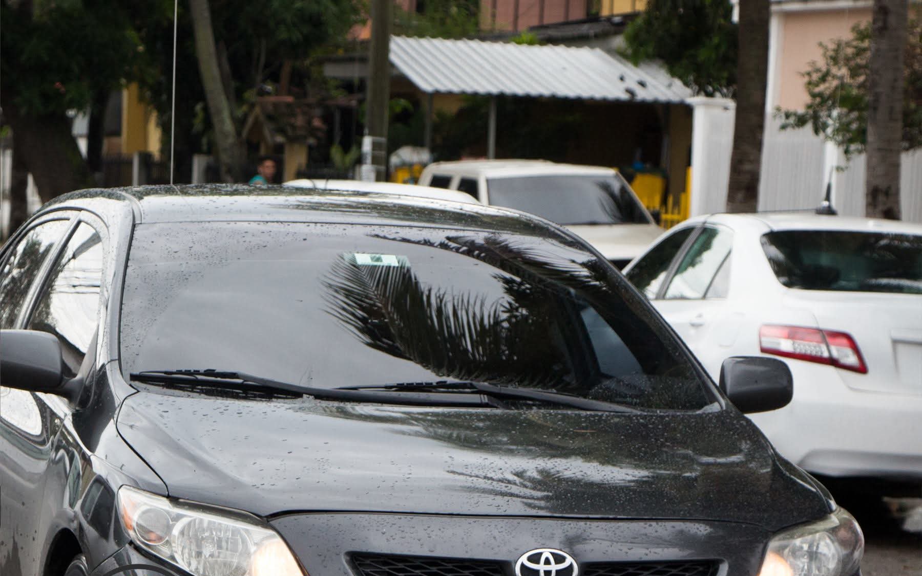 Conductores de plataformas denuncian persecución tras decomiso de vehículos y multas del IHTT