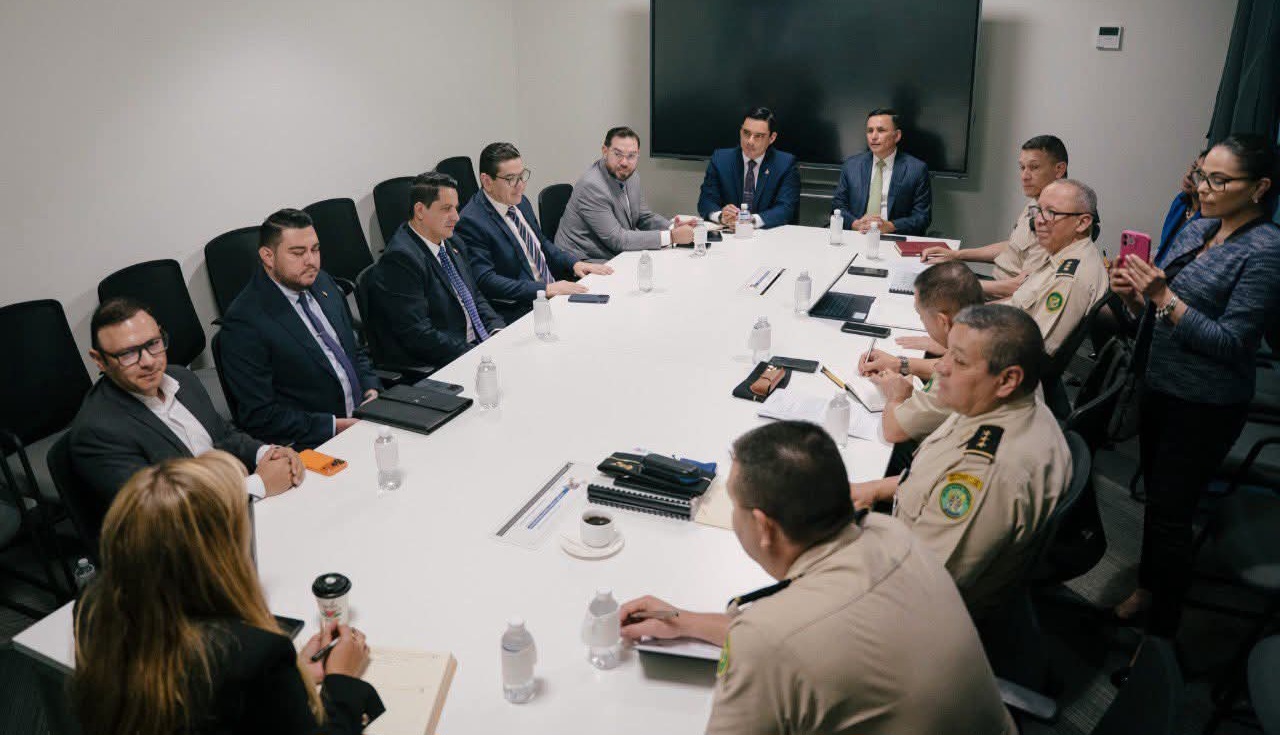 Defensa y Congreso afinan estrategia conjunta para reforzar seguridad y soberanía en Honduras