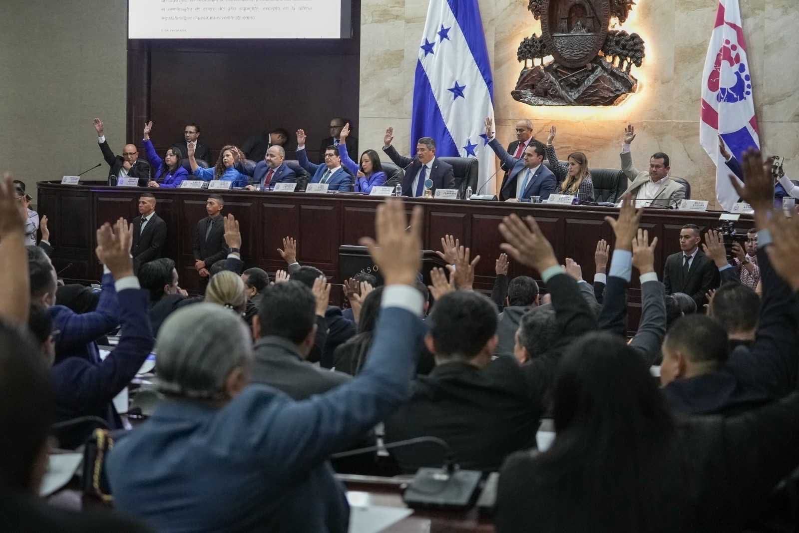 Derogación del Fondo Departamental desata críticas por nuevas transferencias desde Casa Presidencial
