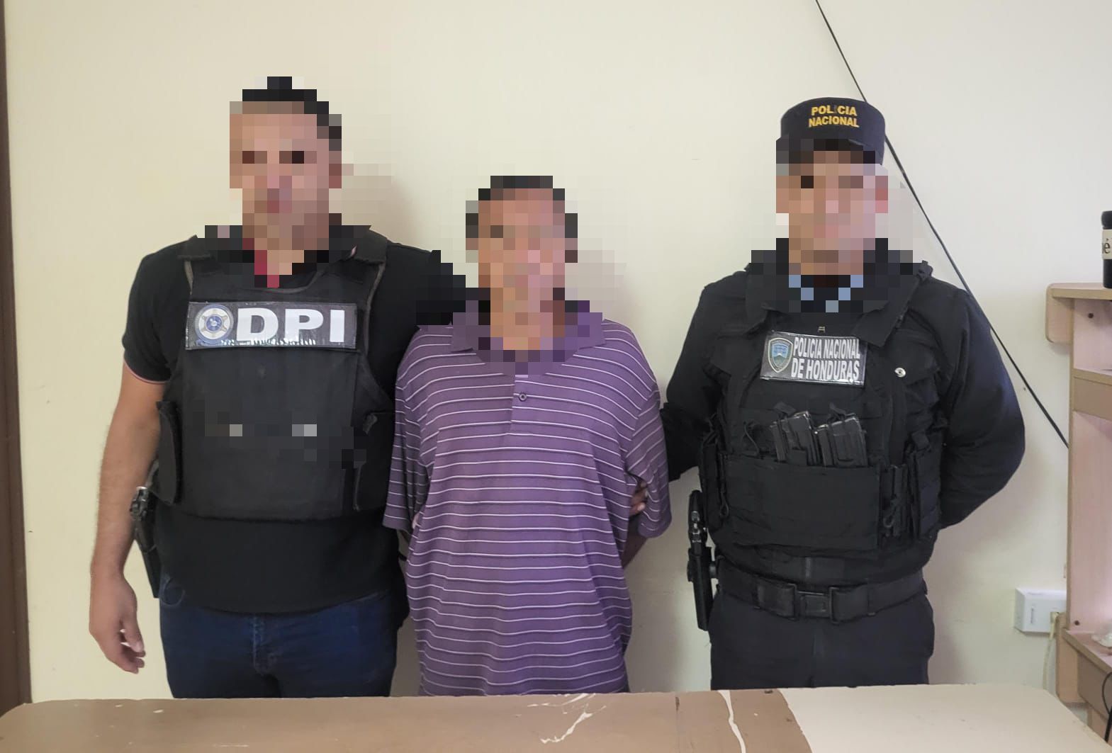 Detienen a hombre en Lempira por presuntos delitos contra sus hijas menores