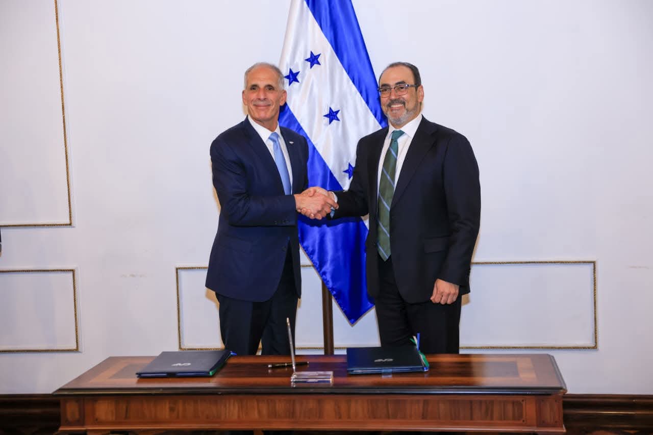 Gobierno accede a $2 millones del CAF en cooperación no reembolsable tras aval del Congreso