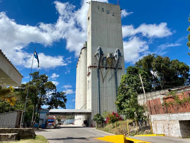 IHMA entrega frijoles a Banasupro para garantizar el abastecimiento del grano en mercados nacionales