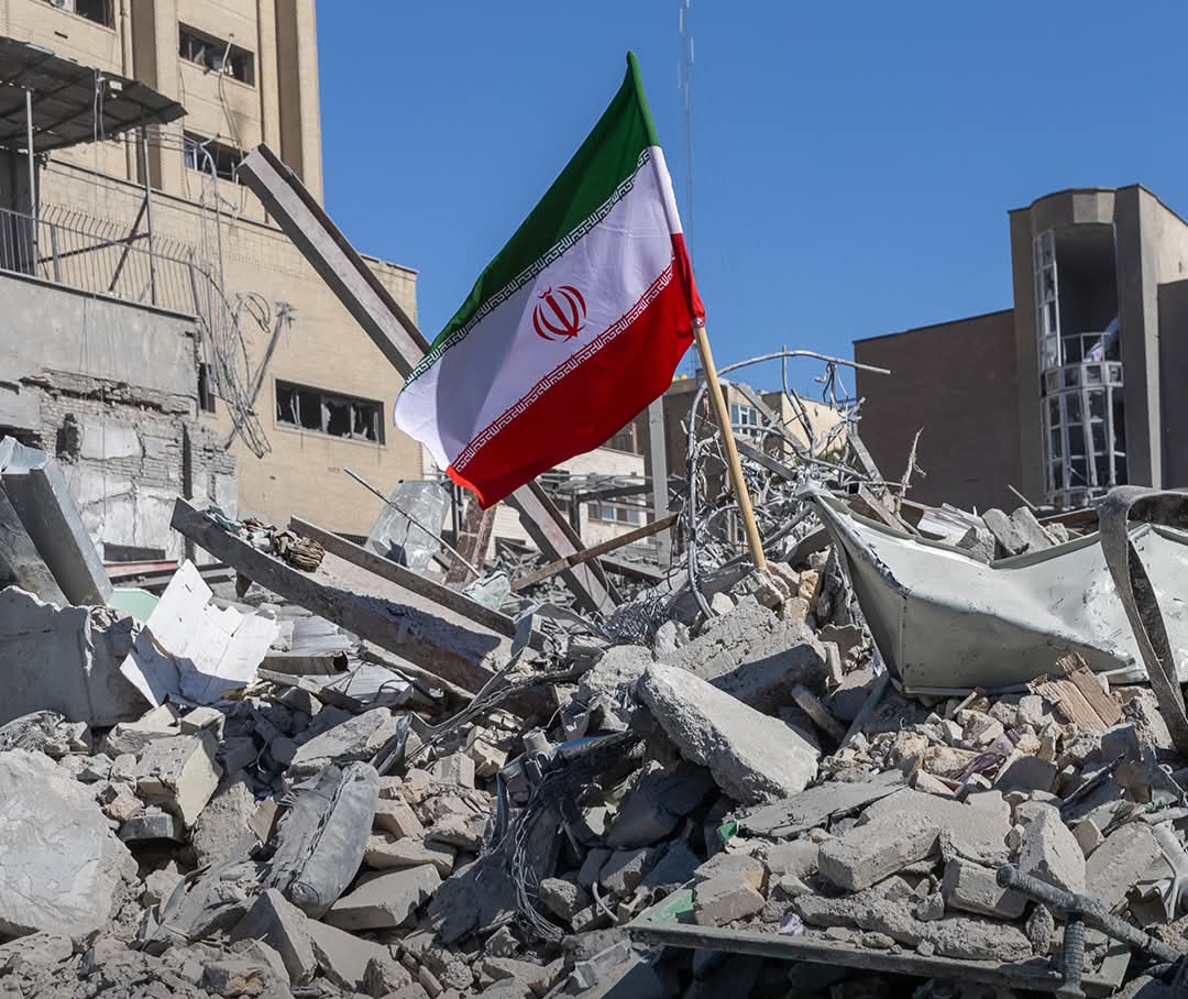 Inteligencia iraní ofrece conversaciones para terminar la guerra; Washington dice que no hay negociación alguna