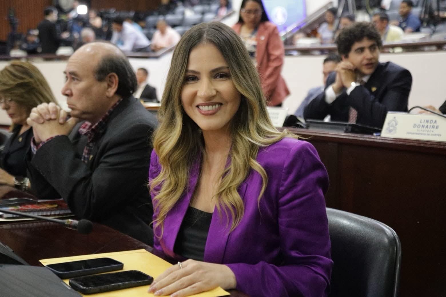 Kritza Pérez pide donar salario sancionado a kínder y desafía castigo del Congreso: “No tengo patrón”