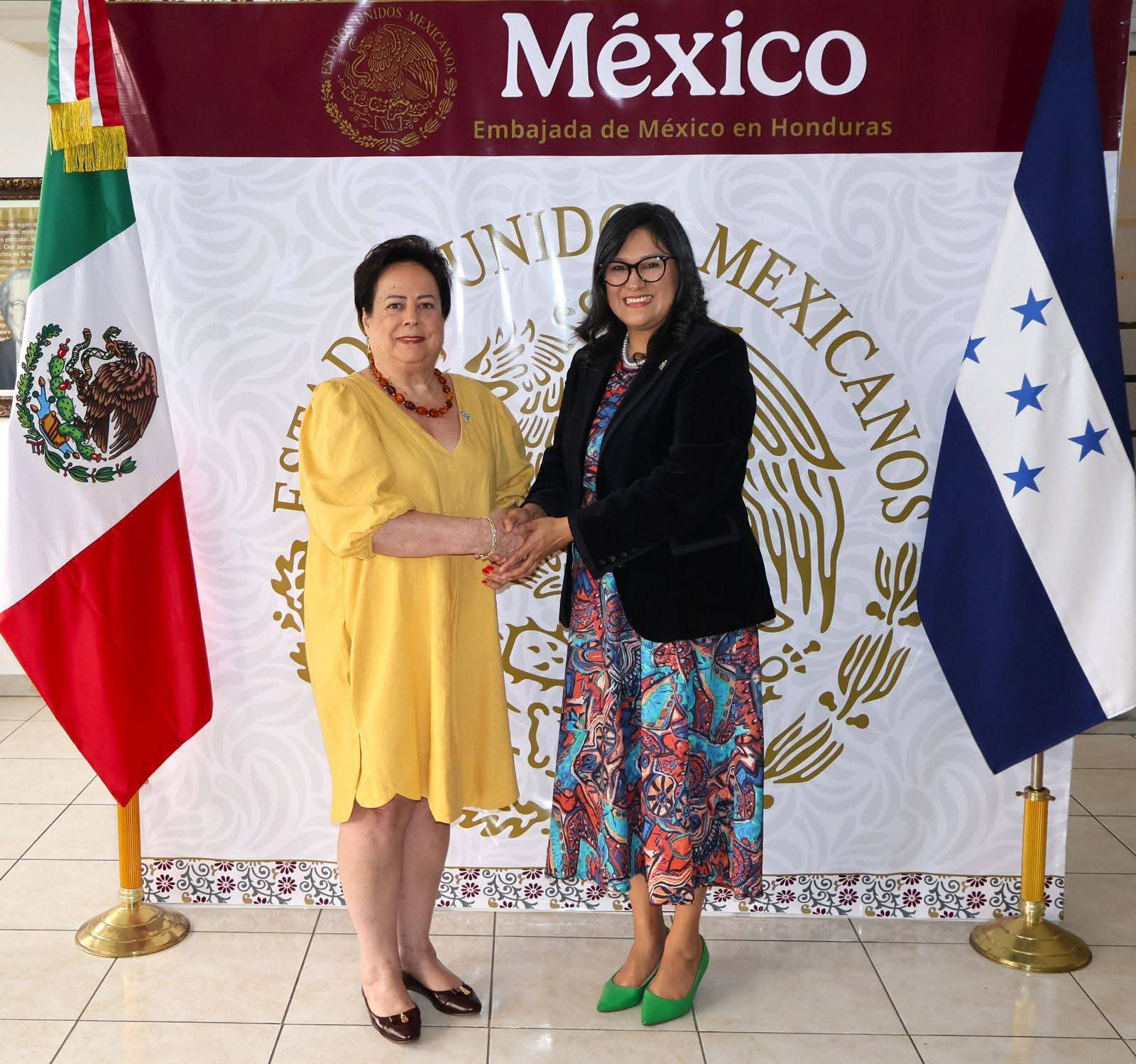 Ministra de CICESCT se reunió con la Embajadora de México para reforzar la cooperación contra la trata de personas
