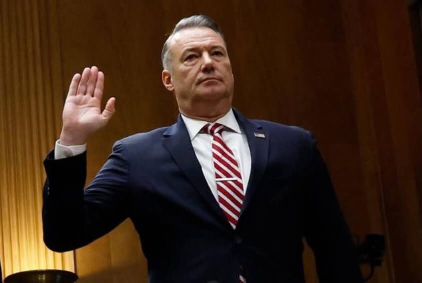 Renuncia director interino del ICE tras cuestionamientos por deportaciones y muertes de migrantes