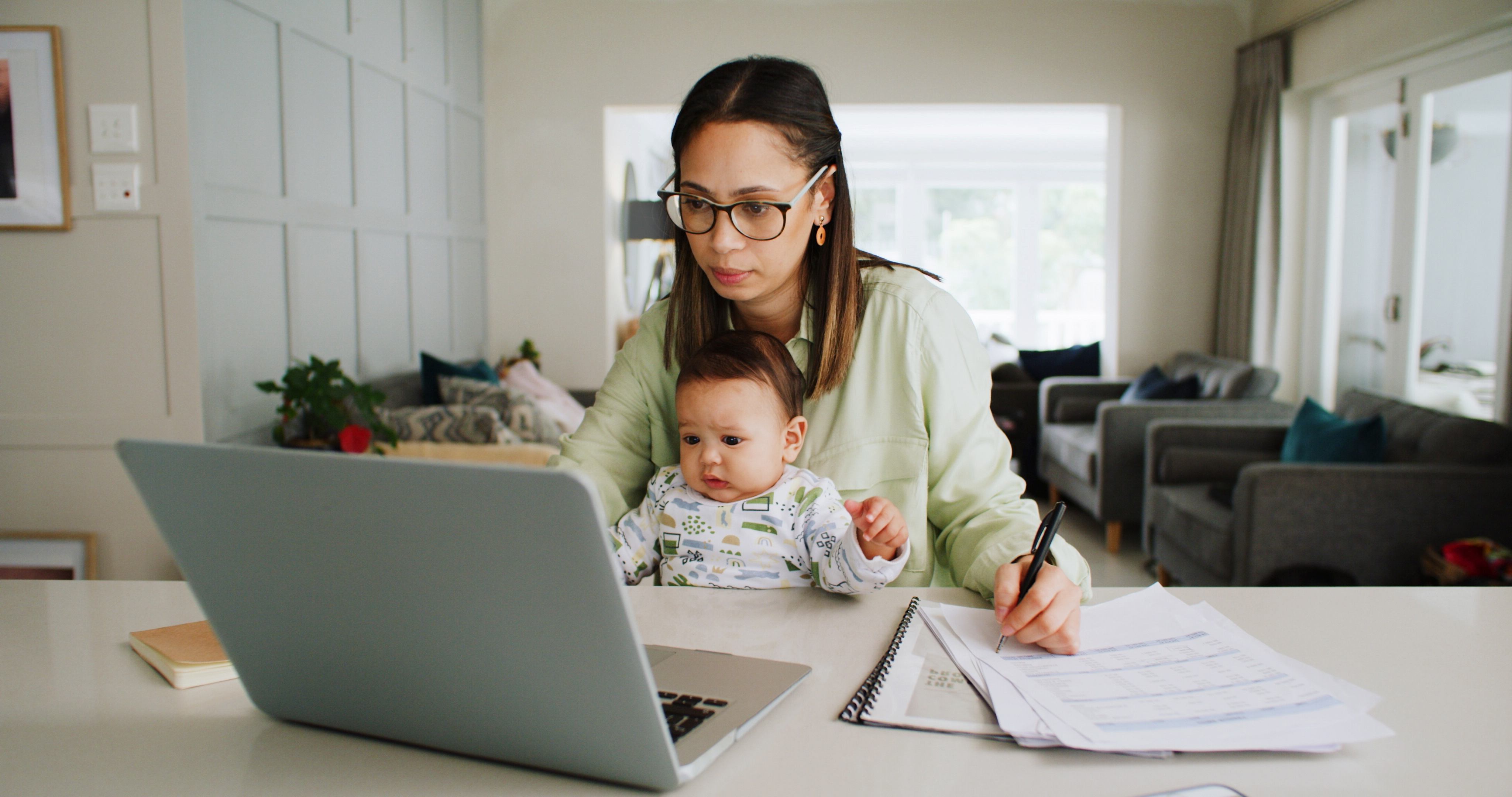 Teletrabajo: la inesperada solución a la baja natalidad