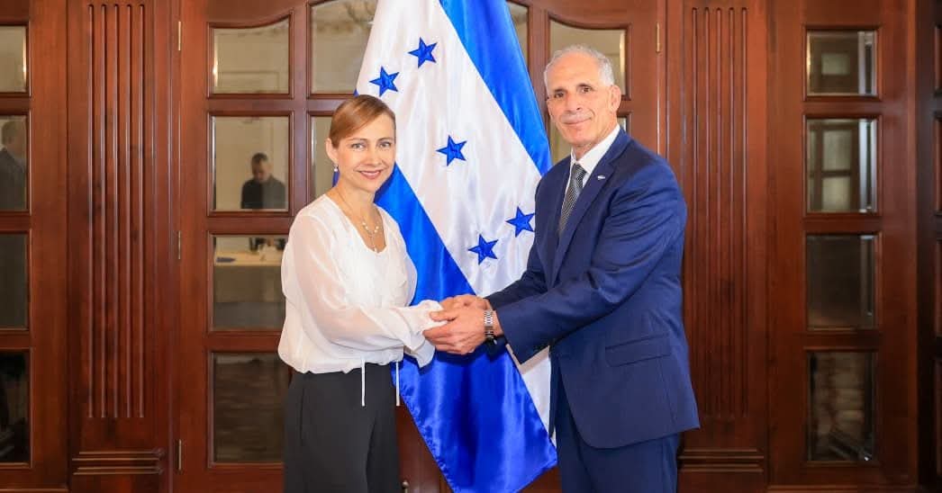 Walmart proyecta nuevas inversiones en Honduras tras reunión con el presidente Nasry Asfura